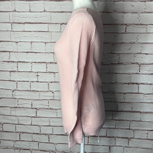 Banana Republic Open Knit Light Pink V Neck Semi-Sheer Sweater Small - Picture 3 of 8